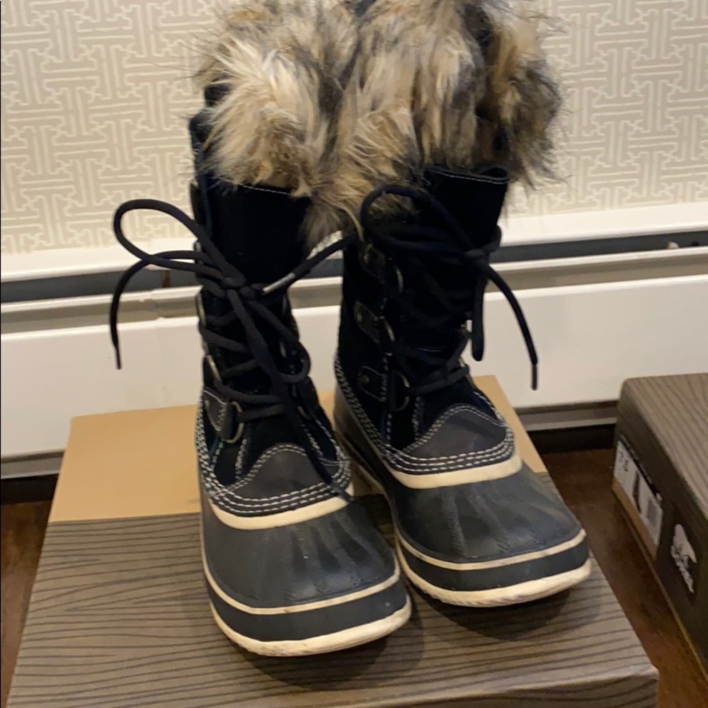 Sorel Joan of Arctic waterproof boots